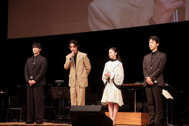 山崎賢人＆橋本環奈のサプライズ登壇に大歓声！『キングダム』シネマコンサート（6枚目）