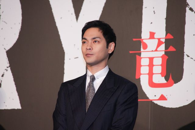 柳楽優弥・川栄李奈・萩原利久・JUNON（BE:FIRST）ら『RYUJI 竜二』初日舞台挨拶の様子（4枚目）