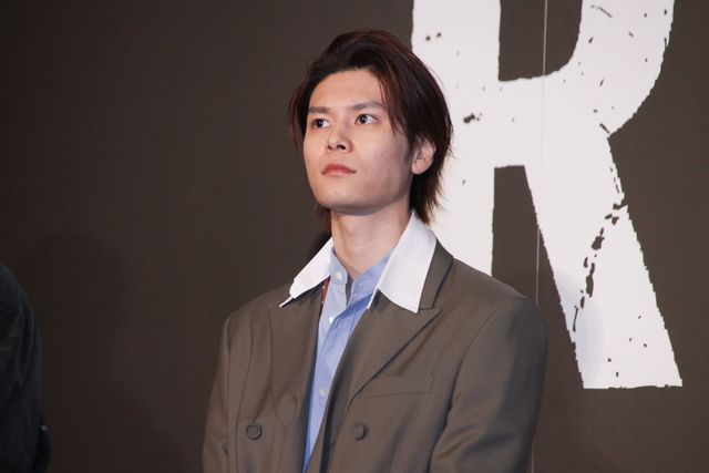 柳楽優弥・川栄李奈・萩原利久・JUNON（BE:FIRST）ら『RYUJI 竜二』初日舞台挨拶の様子（6枚目）