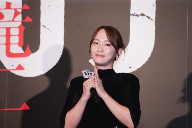 柳楽優弥・川栄李奈・萩原利久・JUNON（BE:FIRST）ら『RYUJI 竜二』初日舞台挨拶の様子（11枚目）