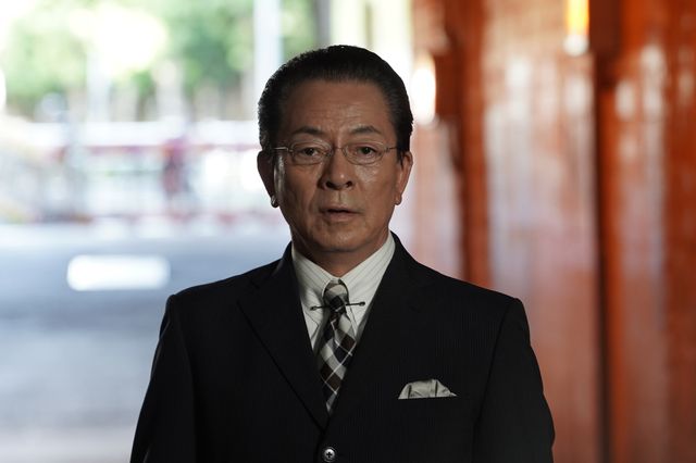 右京＆イタミンが即席タッグ!?「相棒season21」第3話「逃亡者 亀山薫」（3枚目）