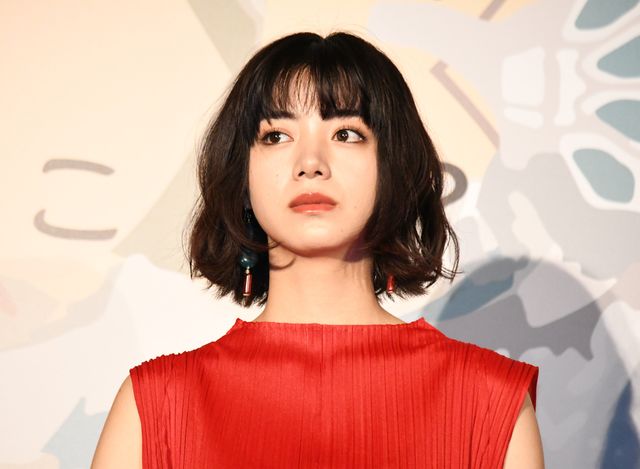 佐藤健、高橋一生、黒木華、池田エライザら豪華キャストずらり！映画『億男』初日舞台あいさつ（12枚目）