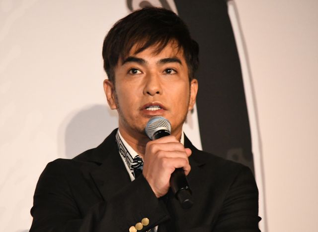 佐藤健、高橋一生、黒木華、池田エライザら豪華キャストずらり！映画『億男』初日舞台あいさつ（17枚目）