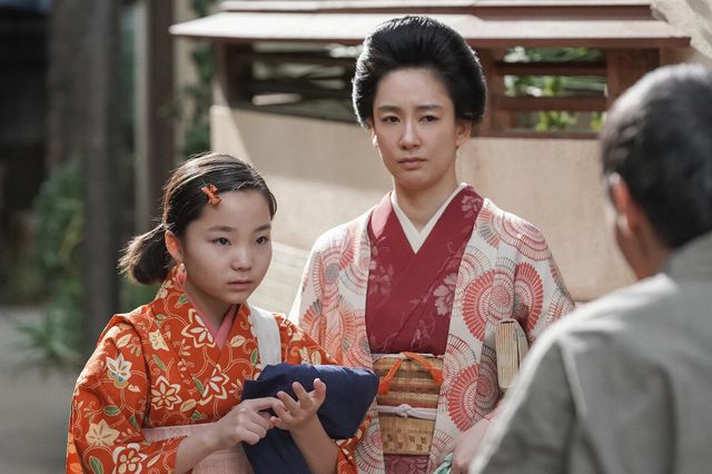 稽古に励み…「ブギウギ」第4回の場面写真（2枚目）