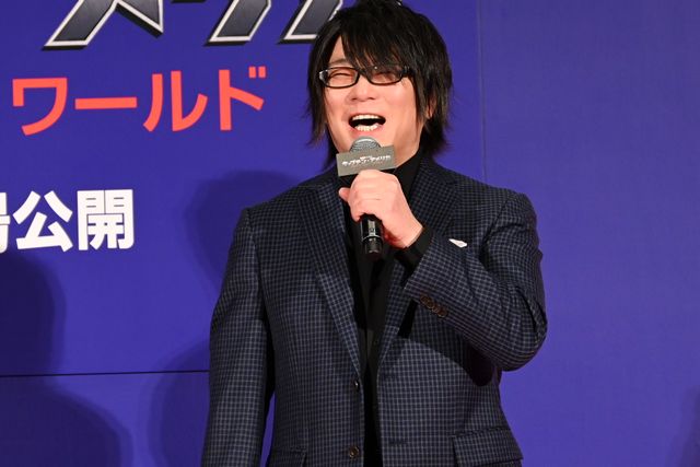 百田夏菜子、真紅の衣装で美脚披露『キャプテン・アメリカ：ブレイブ・ニュー・ワールド』ジャパンプレミア（9枚目）