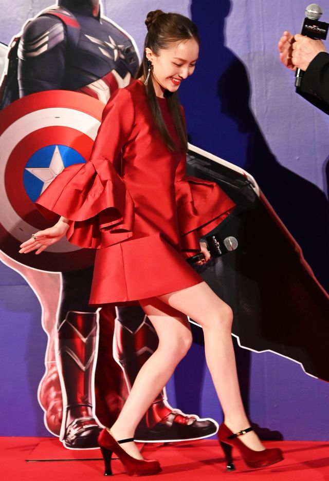百田夏菜子、真紅の衣装で美脚披露『キャプテン・アメリカ：ブレイブ・ニュー・ワールド』ジャパンプレミア（12枚目）