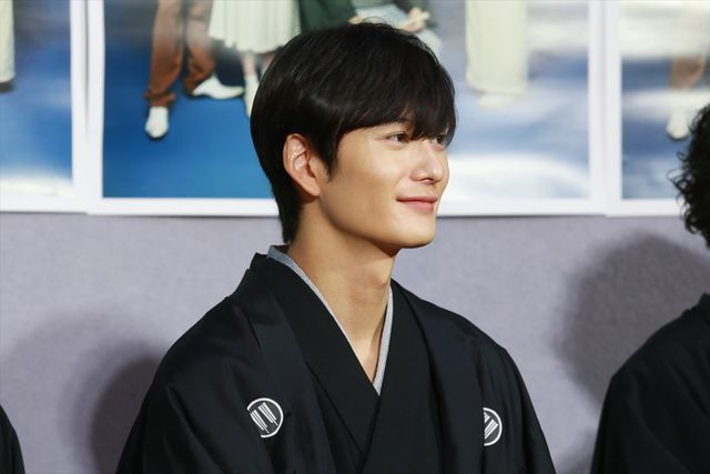 岡田将生、竜星涼、山崎育三郎の袴姿が麗しすぎ!ドラマ「昭和元禄落語心中」試写会:フォトギャラリー