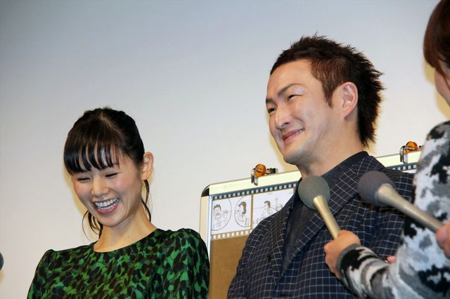 中村獅童＆小西真奈美が夫婦役…『振り子』東京凱旋試写会フォトギャラリー：フォトギャラリー