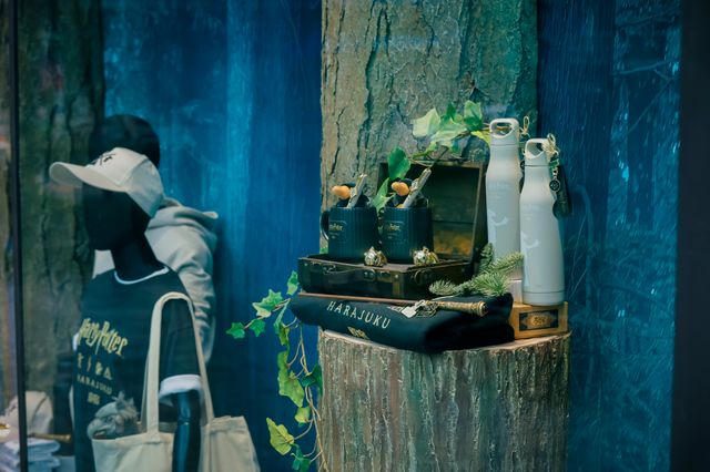 日本初の旗艦店「ハリー・ポッター ショップ 原宿」の内部（4枚目）