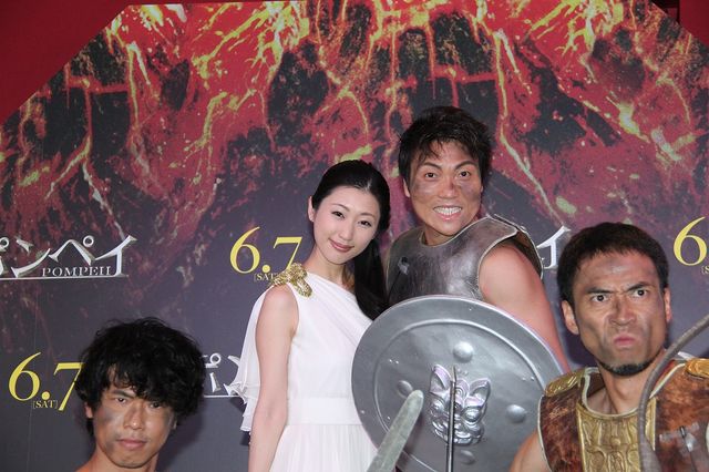 壇蜜が脇見せ…フォトギャラリー（16枚目）