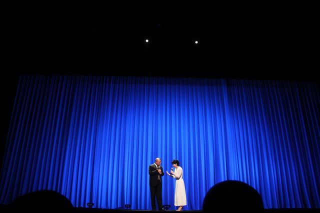 笑福亭鶴瓶が司会！吉永小百合『ふしぎな岬の物語』ジャパンプレミア舞台あいさつ写真ギャラリー（15枚目）