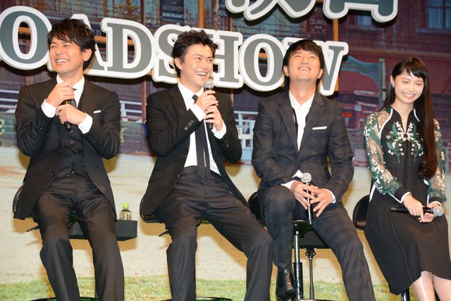 妻夫木、宮崎あおいらキャストが和気あいあい！『バンクーバーの朝日』記者会見フォトギャラリー：フォトギャラリー