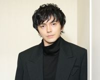 林遣都＆小松菜奈が魅力的過ぎる！映画『恋する寄生虫』インタビューカット（4枚目）