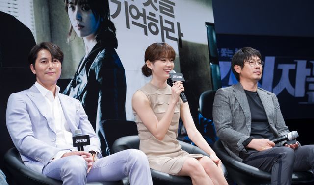 『監視者たち』チョン・ウソンが悪役に初挑戦！「目標観客動員数は500万人」と切実な願い＜韓国JPICTURES＞（7枚目）