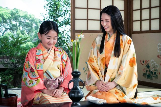 茶々（井上和）・寧々（浜辺美波）・市（宮崎あおい）ら美女集結！「豊臣兄弟」第32回場面写真（6枚目）