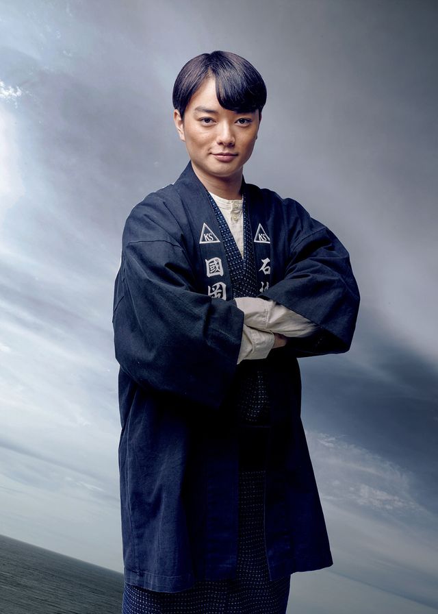 綾瀬はるか、岡田准一の妻に！『海賊とよばれた男』ビジュアル一挙フォトギャラリー！（4枚目）