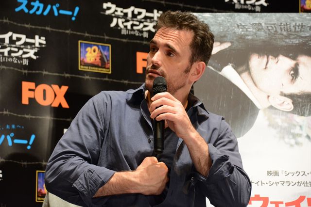 マット・ディロン＆M・ナイト・シャマラン監督が来日！フォトギャラリー（11枚目）