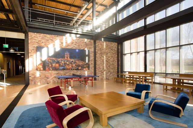 ここで暮らしたい！『リメンバー・ミー』仕様のピクサー本社に潜入（7枚目）