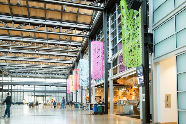 ここで暮らしたい！『リメンバー・ミー』仕様のピクサー本社に潜入（12枚目）