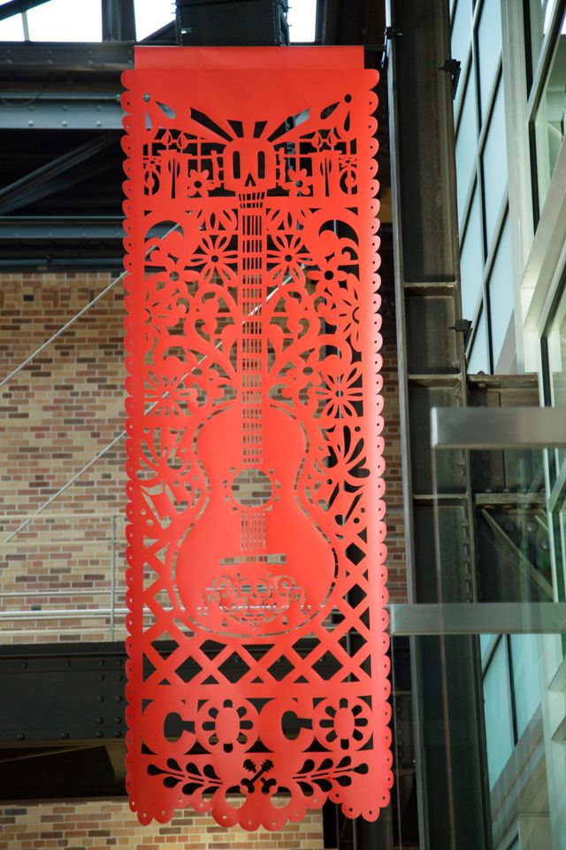 ここで暮らしたい！『リメンバー・ミー』仕様のピクサー本社に潜入（26枚目）