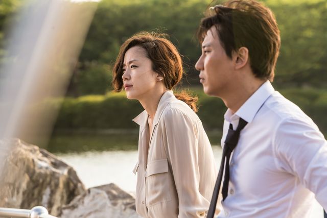 情婦と刑事の愛の結末は？チョン・ドヨン×キム・ナムギル『無頼漢　渇いた罪』フォトギャラリー（6枚目）