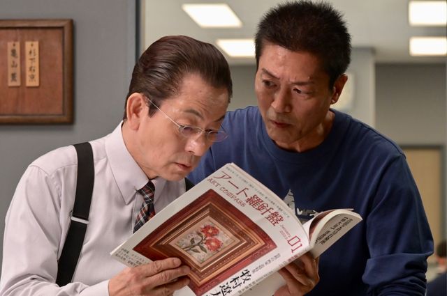 不可解な心中騒動…「相棒season21」第13話「椿二輪」（11枚目）