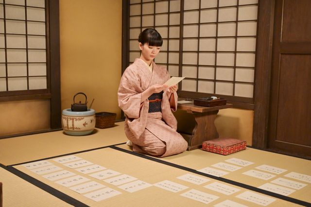 【画像6枚】朝ドラ「風、薫る」シマケン（佐野晶哉）がりん（見上愛）を見つめて…第90回場面写真（5枚目）