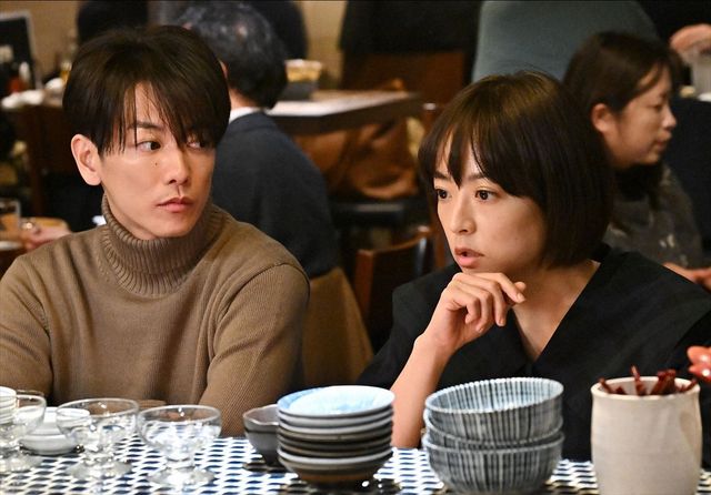 井上真央×佐藤健×松山ケンイチ「100万回言えばよかった」初回場面写真（3枚目）