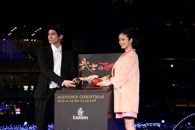 上戸彩、高良健吾も登場！「ミッドタウン・クリスマス 2013」点灯式フォトギャラリー（7枚目）
