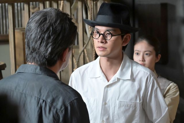 鉄子（戸田恵子）は「あること」を言い残して去っていく…「あんぱん」第16週「面白がって生きえ」第76回（5枚目）