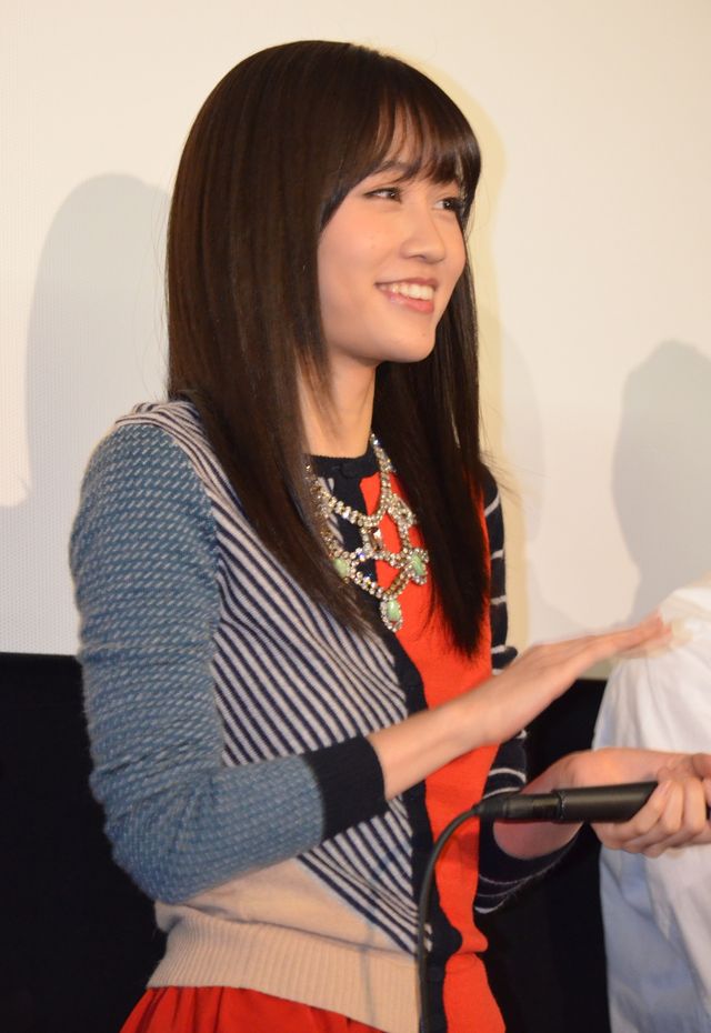 前田敦子はくいしんぼう！映画『もらとりあむタマ子』の初日舞台あいさつフォトギャラリー（2枚目）