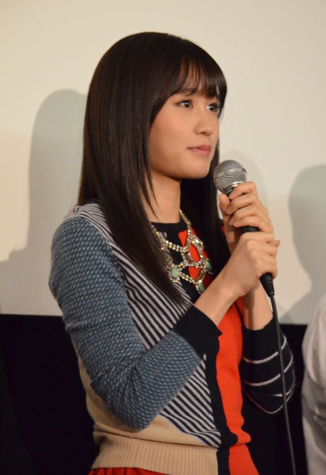 前田敦子はくいしんぼう！映画『もらとりあむタマ子』の初日舞台あいさつフォトギャラリー（6枚目）