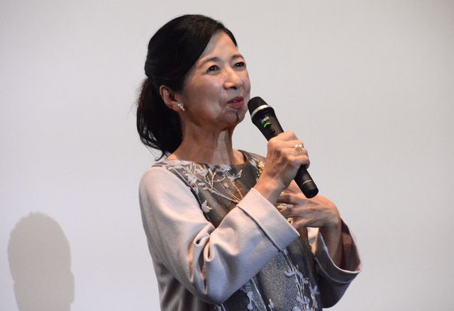 満島ひかり、美ドレスで小林薫、戸塚純貴らと登壇！『ホウセンカ』公開記念舞台挨拶＜全身あり＞（9枚目）