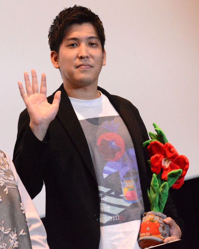 満島ひかり、美ドレスで小林薫、戸塚純貴らと登壇！『ホウセンカ』公開記念舞台挨拶＜全身あり＞（16枚目）