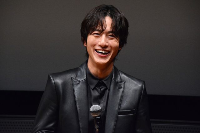 竹内涼真＆中条あやみ、サプライズ登場のはずが…「君と世界が終わる日に」Season5配信記念イベント（7枚目）