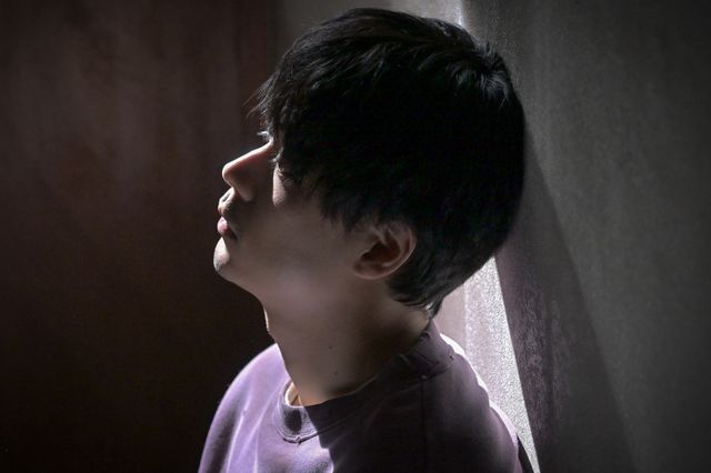 ドラマ「クジャクのダンス、誰が見た？」成田凌が謎深き殺人犯役！：フォトギャラリー