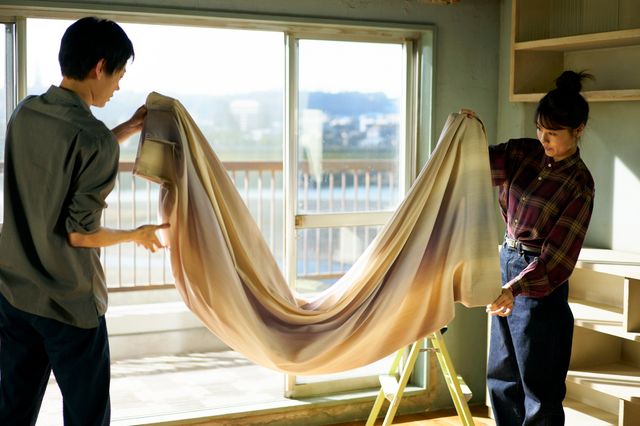 有村架純の髪を乾かす菅田将暉…『はな恋』同棲シーン（2枚目）