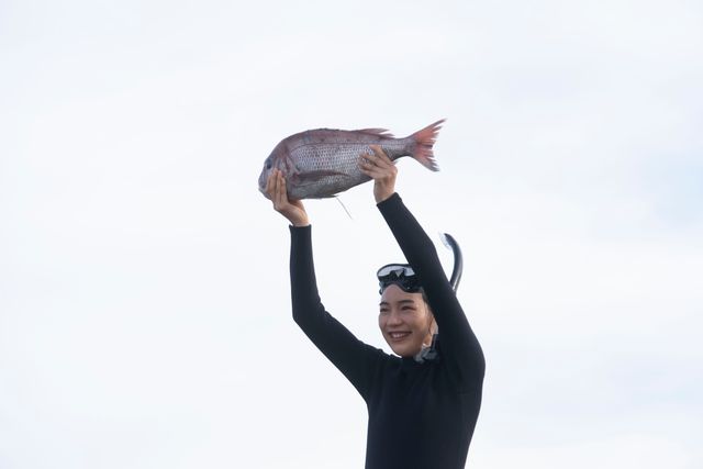 のんの魅力たっぷり！七変化で魅せる『さかなのこ』場面カット＜7枚＞（7枚目）