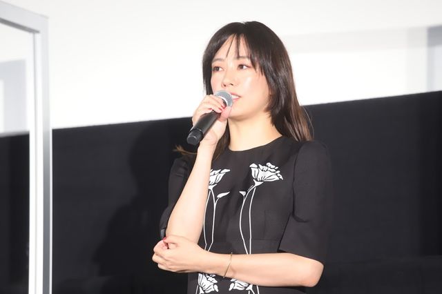 濱田岳・水川あさみ・新津ちせ登壇！『喜劇　愛妻物語』公開記念舞台あいさつ（6枚目）