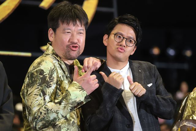 まさにプンバァとティモン！佐藤二朗＆ミキ亜生が仲良すぎ！：フォトギャラリー