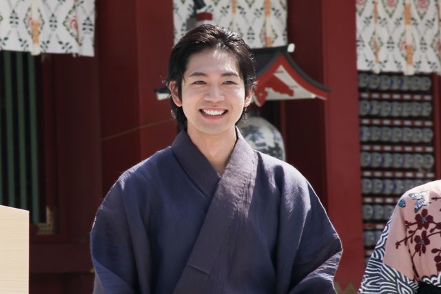 広瀬すず＆松下洸平の美しすぎる浴衣姿！神田明神でヒット祈願『遠い山なみの光』公開直前イベント（15枚目）