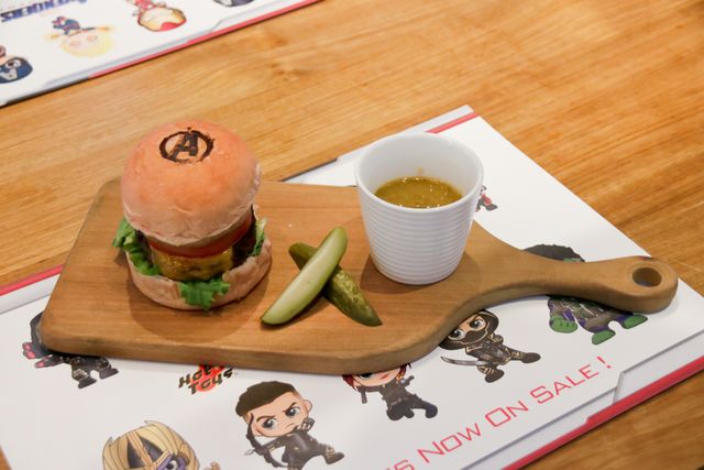 アベンジャーズの世界観が凝縮！『アベンジャーズ／エンドゲーム』エクスクルーシブ・ストア by ホットトイズ（30枚目）