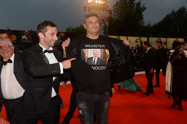 ワインスタインは無実Tシャツ！『サスペリア（原題） / Suspiria』レッドカーペットで：フォトギャラリー