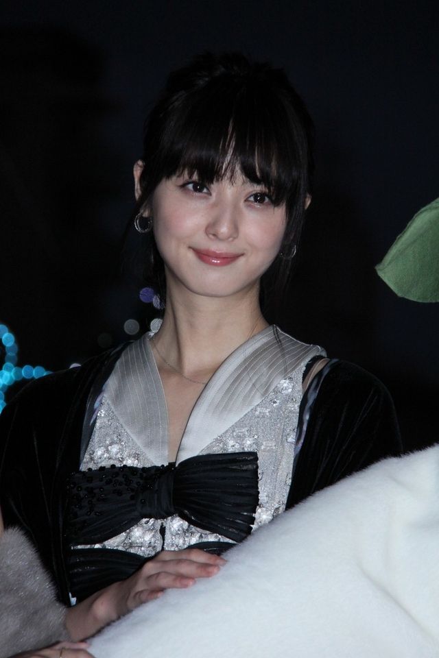 佐々木希、「テラスハウス」まいまいにメロメロ！The Snowman Fair in DAIKANYAMA点灯式（12枚目）