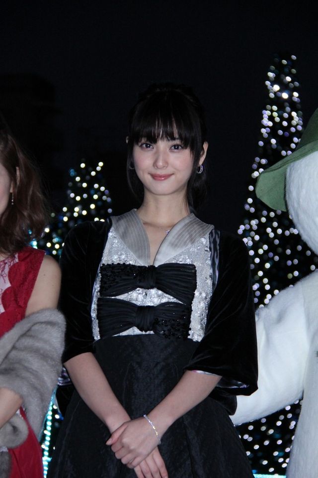 佐々木希、「テラスハウス」まいまいにメロメロ！The Snowman Fair in DAIKANYAMA点灯式（17枚目）