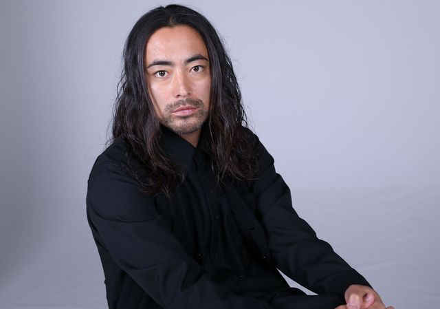 南沙良とのツーショットも【山田孝之インタビューカット集】（4枚目）