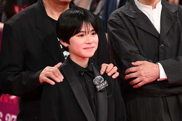 亀梨和也・柴咲コウ・木村文乃が登壇！綾野剛主演『でっちあげ　～殺人教師と呼ばれた男』完成披露（16枚目）