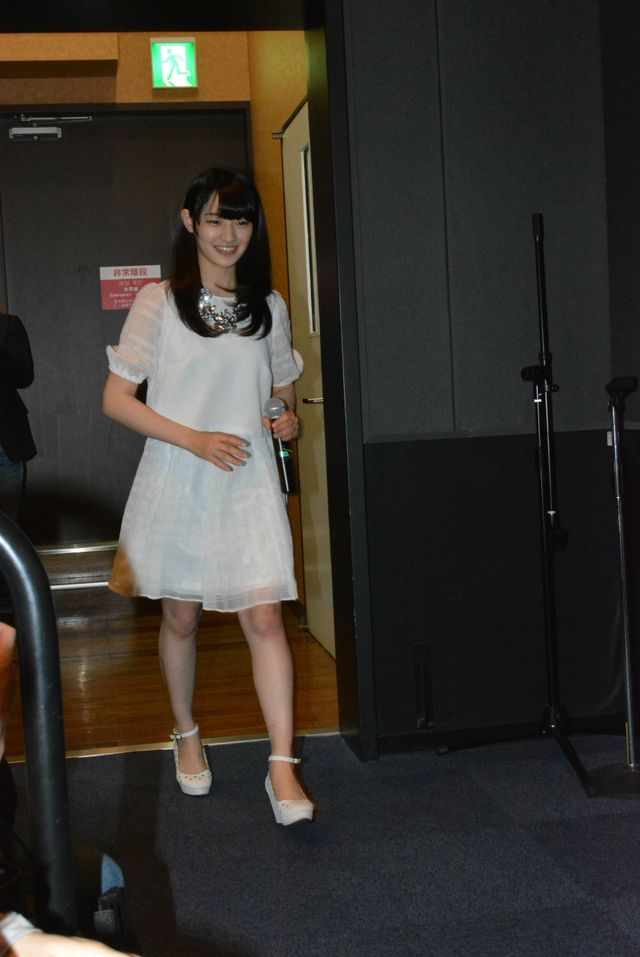 乃木坂46・中田花奈の笑顔がはじける！映画『デスブログ 劇場版』初日舞台あいさつフォトギャラリー：フォトギャラリー