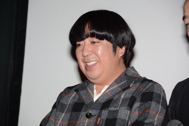 劇団ひとり、ブルース・ウィリスが言いそうなアドリブ台詞に自画自賛！　画像ギャラリー（3枚目）