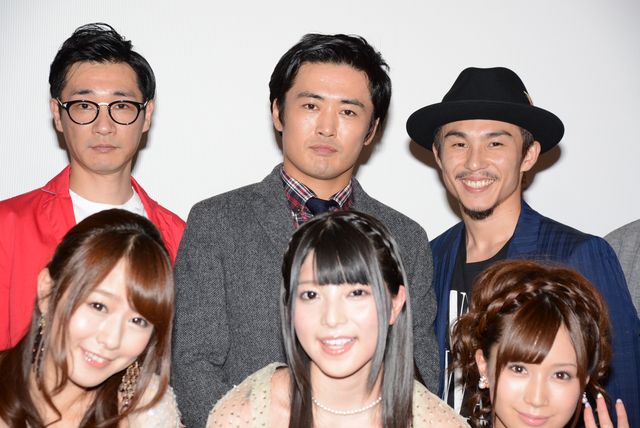 劇団ひとり、ブルース・ウィリスが言いそうなアドリブ台詞に自画自賛！　画像ギャラリー（15枚目）